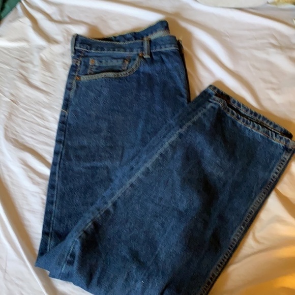 Levi’s 550 Relaxed Fit Jeans 42 x 32 Like New - Picture 3 of 5
